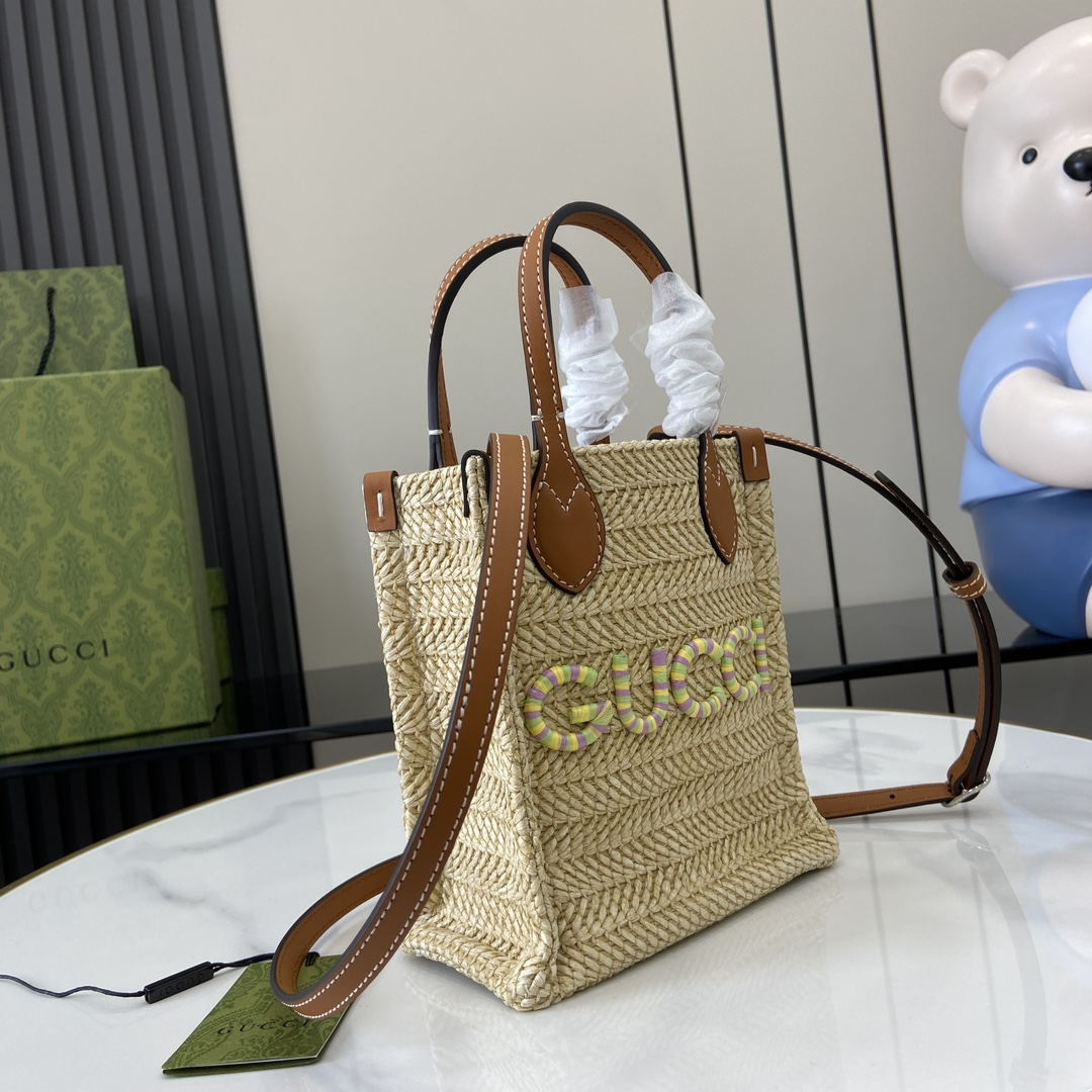 g*u*i S*per mini straw-effect bag