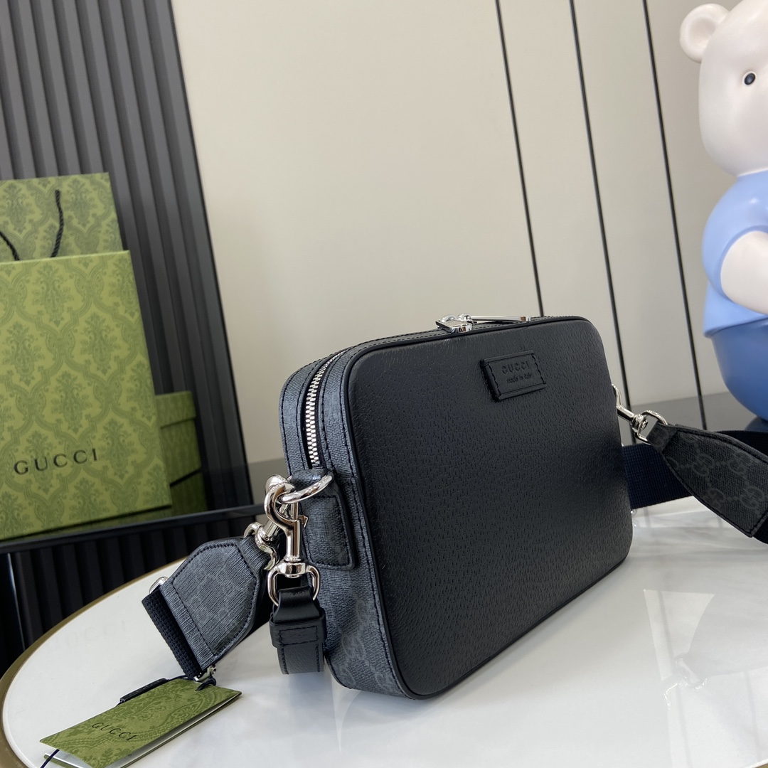 G*u*i small gg crossbody bag with tag