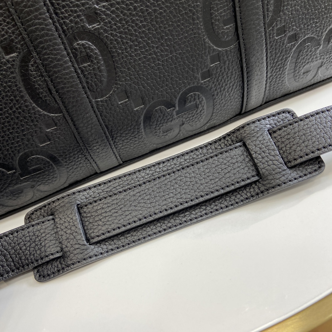 G*u*i jumbo gg briefcase